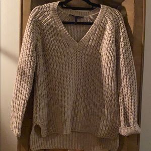 V neck cable knit sweater